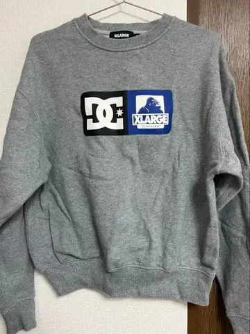 DC XLARGE 그레이 맨투맨 S 사이즈