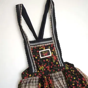 핑크하우스 에이프런 원피스 체리 패턴