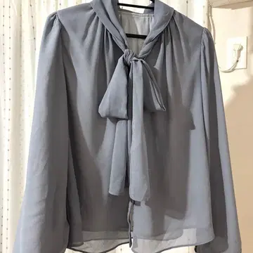 셀포드 블라우스