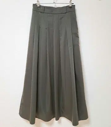 N. 플레어 스커트