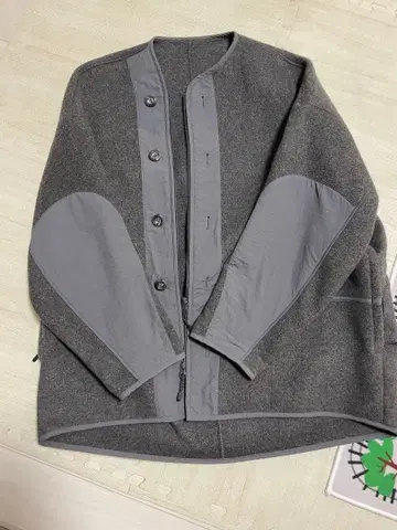 나곤스탠스 코트