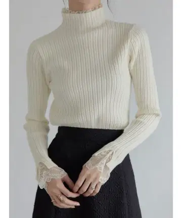 새상품급! amel 레이스 커프스 체인 리브 니트 / 아이보리