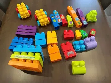 컬러풀 플라스틱 블록 세트