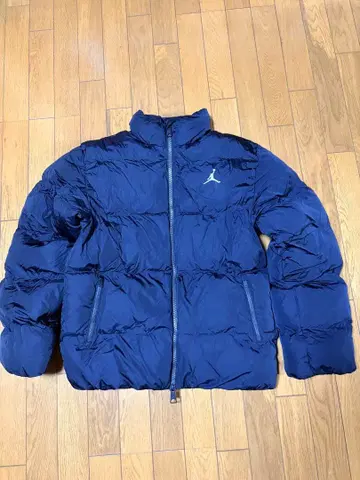 새상품급 Jordan 블랙 다운 자켓 M