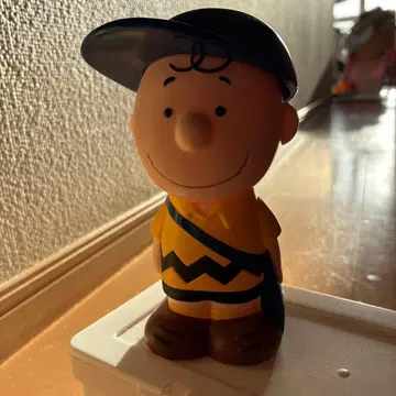 우체국 한정판 찰리 브라운 저금통