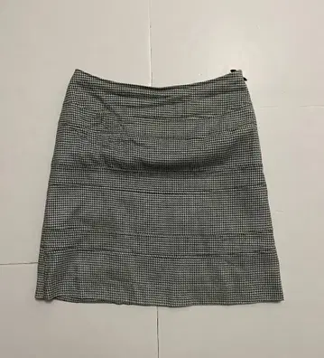 NATURAL BEAUTY 체크 무늬 타이트 스커트 38