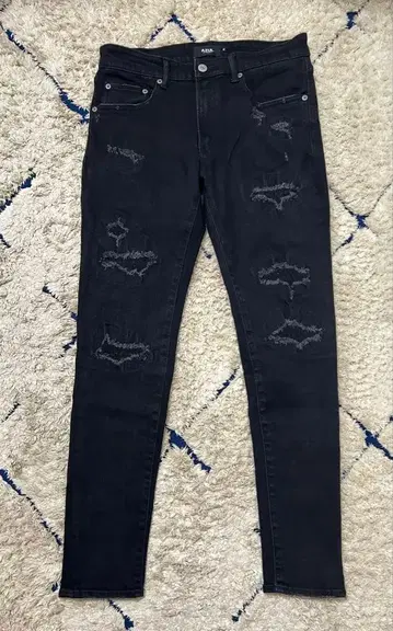 [ AZUL ] 데미지 데님 블랙 스키니 M 사이즈