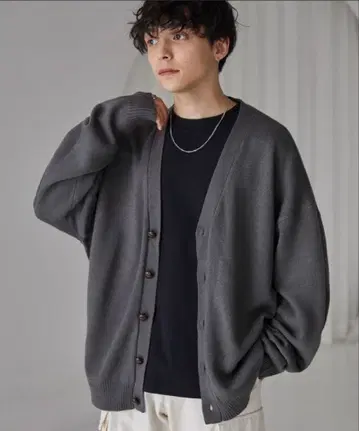 볼륨 니트 루즈 가디건 빅 실루엣 올리브 MONOMART