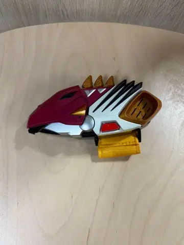 [ 연말 세일 ] 폭룡전대 아바렌쟈 DX 다이노마인더 [ 동작 ]