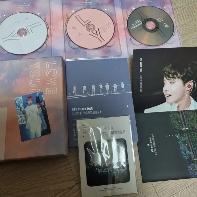 방탄 럽셀 서울 DVD 정국 포카포함 풀셋양도. bts