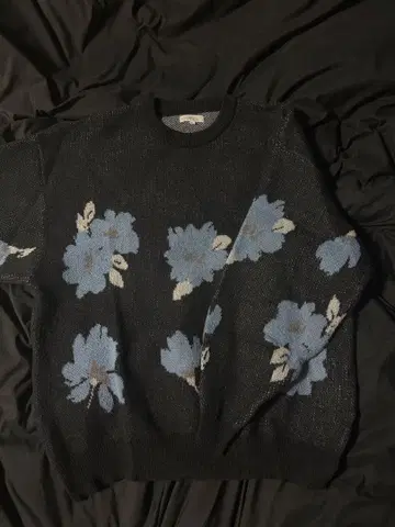 Nilway 모듬 총무늬 크루넥 자카드 니트