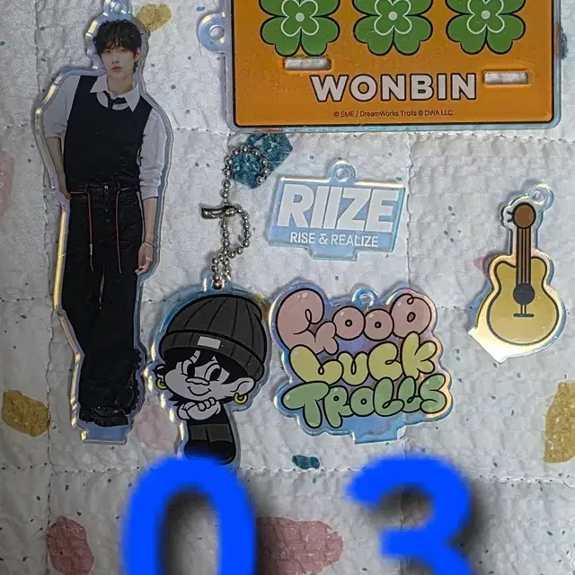 라이즈 트롤 원빈 아크릴 스탠드 키링