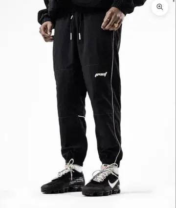 Pvot 조거 팬츠 나일론 팬츠