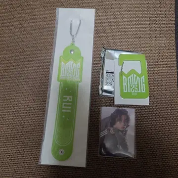 BMSGFES'25 루이 RUI 타월 홀더 카라비너 트레이딩 카드