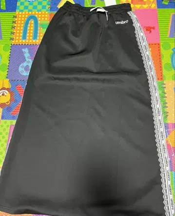 umbro 블랙 사이드 레이스 스커트 170