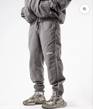 Pvot 조거 팬츠 나일론 팬츠