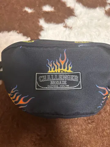 CHALLENGER 바디백 웨스트 파우치