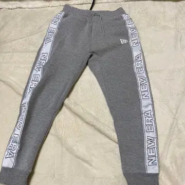 뉴에라 사이드 라인 조거 팬츠