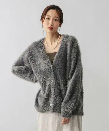 글로벌 워크 퍼 소재 그레이 V넥 가디건