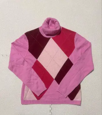 [고품질] FERRAT DUE 캐시미어 100% 터틀넥 니트 핑크 40