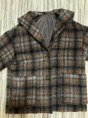 체크 무늬 코트