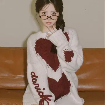 하트 로고 로케이지 니트 튜닉 화이트 다리치 Darich 아이보리