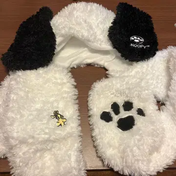 유니버셜, 스누피, 장갑, 머플러 포함 팬 캡