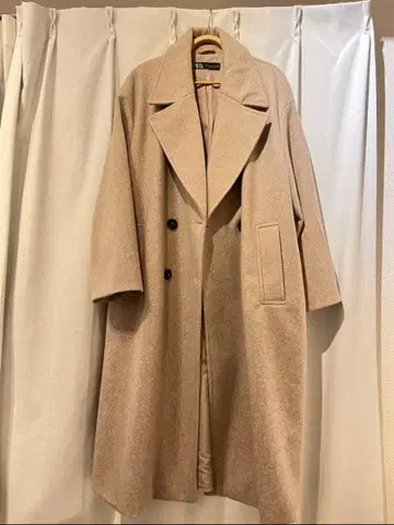 ZARA 오버 사이즈 소프트 코트