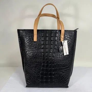 거의 미사용품 Speranza 토트백 크로커다일 엠보