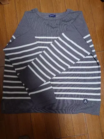 미사용 새상품 오르치발 니트 스웨터 보더