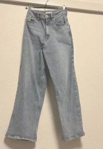 COHINA 라이트 블루 세미 와이드 스트레이트 데님