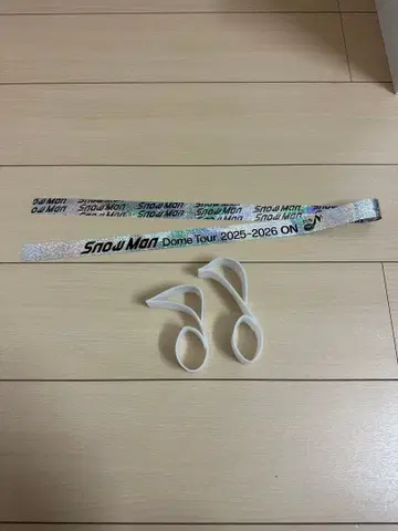 SnowMan ON 은색 테이프 음표 낙하물