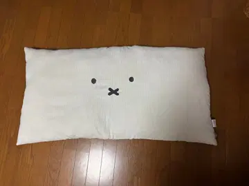 미피 쿠션