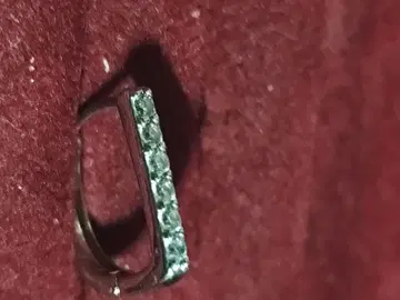 크리스탈 스톤 귀걸이 (한쪽 귀용)