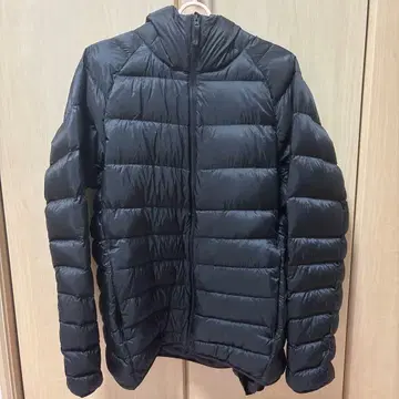 UNIQLO ULTRA LIGHT DOWN 다운 자켓 L