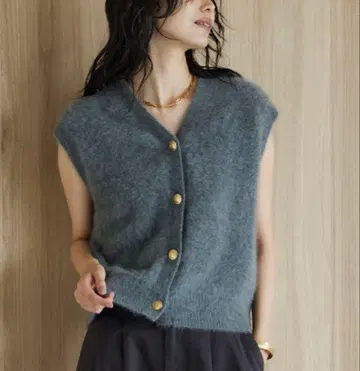 밴야드 스톰 베스트 니트 새상품급