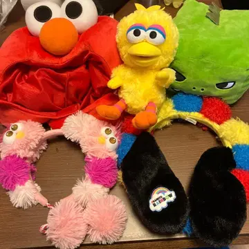 유니버셜, 팬캡, 머리띠 외, 묶음 판매