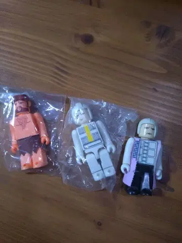 혹성탈출? 큐브릭 피규어 3개 세트 메디콤토이