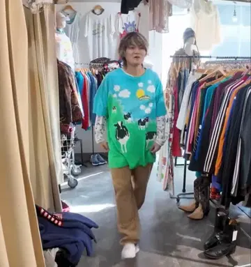 평범하게 좋아 보이는 우유 씨 목장 T셔츠 포커즈 츠카사