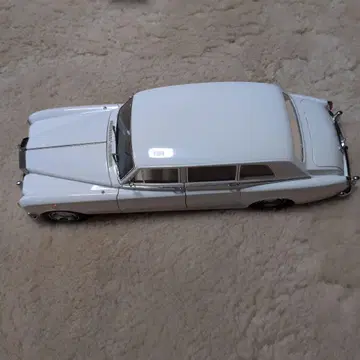 [ 새상품 ] 롤스로이스 클래식카 화이트