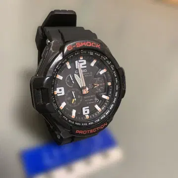 새상품급 G-SHOCK GW-4000 스카이콕피트 전파 솔라