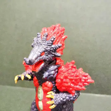 절판 벨로크론 HG 울트라맨