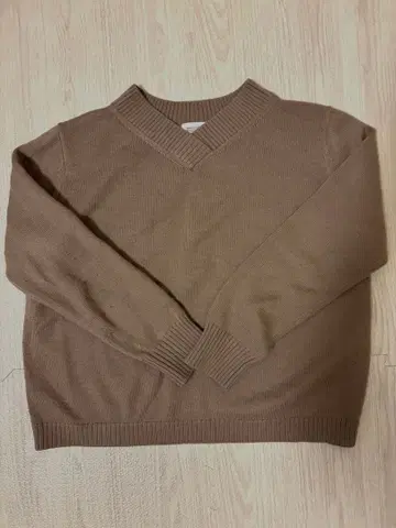 MACKINTOSH PHILOSOPHY 브라운 V넥 니트