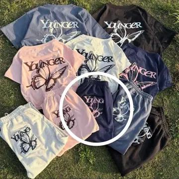 Younger Song 스웨트 팬츠 네이비 버터플라이 핑크