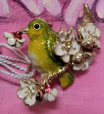 새상품 반돔 부티크 스와로브스키 황조롱이 벚꽃 브로치