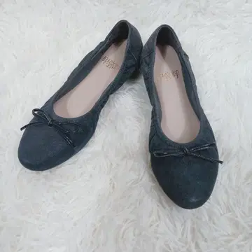 히미코 복슬복슬 스니커즈 펌프스 리본 23cm