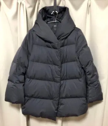 [새상품급] 유니클로 파우더 필 다운 숏코트 L 그레이