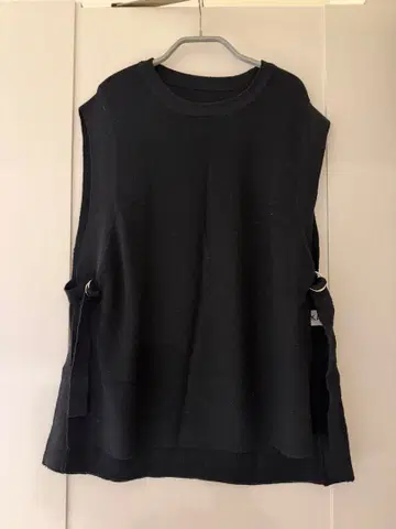 시착만 한 미사용품 Girlish KARENNE 코튼 블렌드 니트 베스트