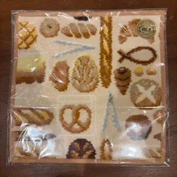 페이러 빵 패턴 손수건 미사용 새상품