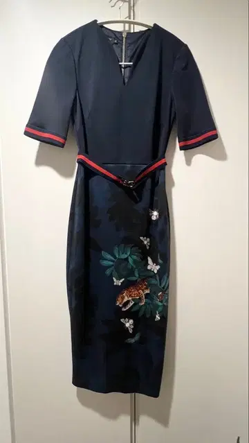 TED BAKER 롱 펜슬 드레스 원피스 타이트 롱 호랑이